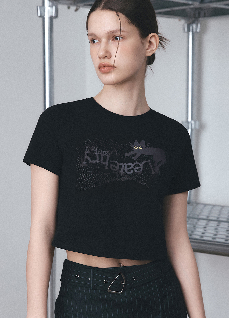 Naughty Cat Crop T-shirt [BLACK]